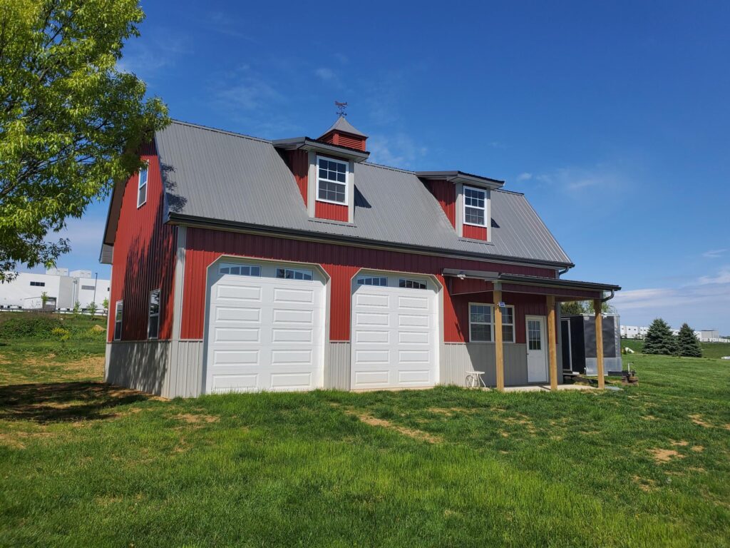How Can Hay Pole Barns in Lancaster Keep Things Dry? Primary Image
