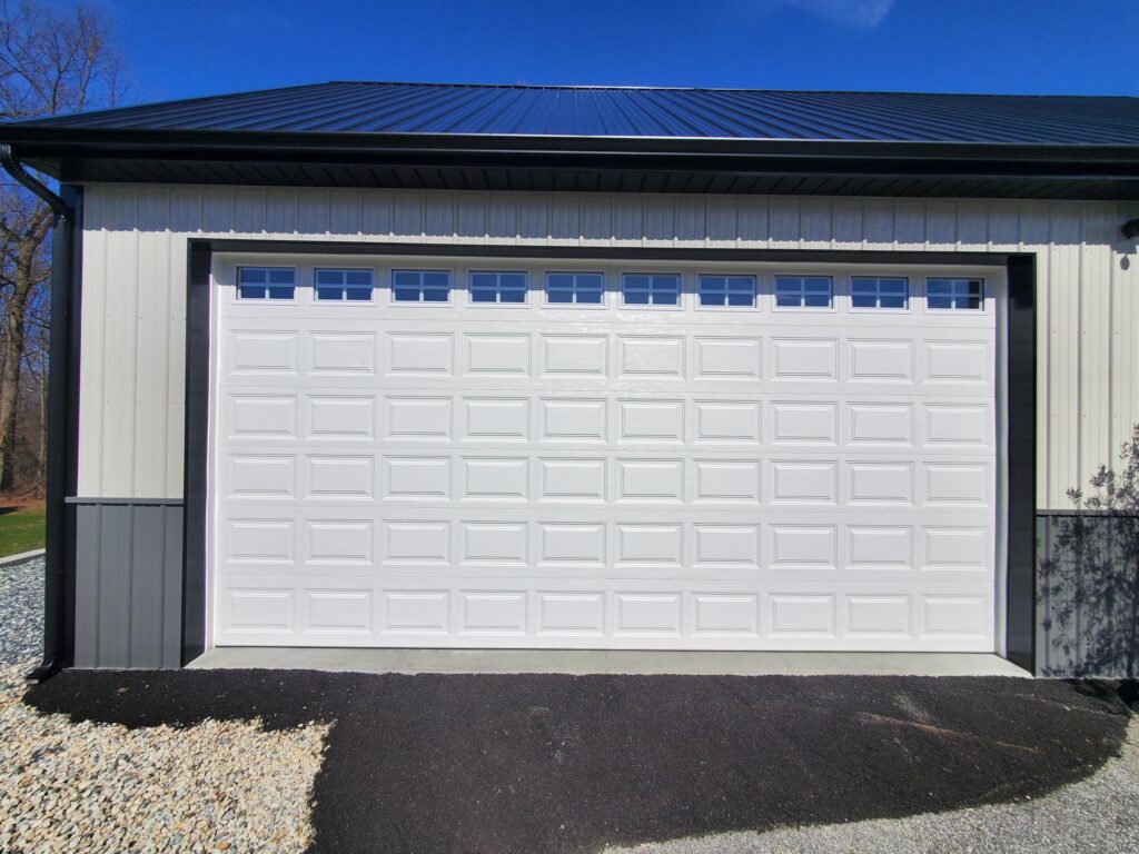 What Are a Few Purposes a Pole Garage Can Be Built For? Primary Image