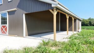 horse barn builders in Seaford